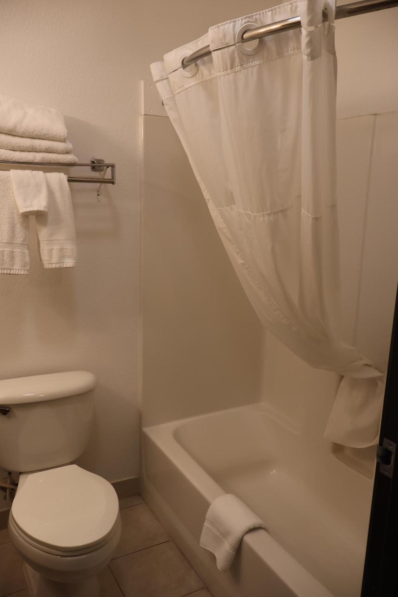 Super 8 By Wyndham Price Motel Luaran gambar